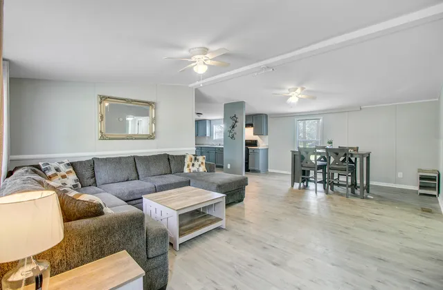 $198,900 | 423 Broomford Hill Lane, St. Stephen, SC 29479