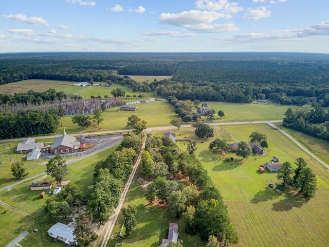 $198,900 | 423 Broomford Hill Lane, St. Stephen, SC 29479