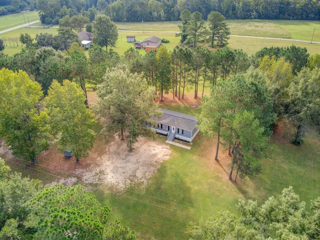 $198,900 | 423 Broomford Hill Lane, St. Stephen, SC 29479