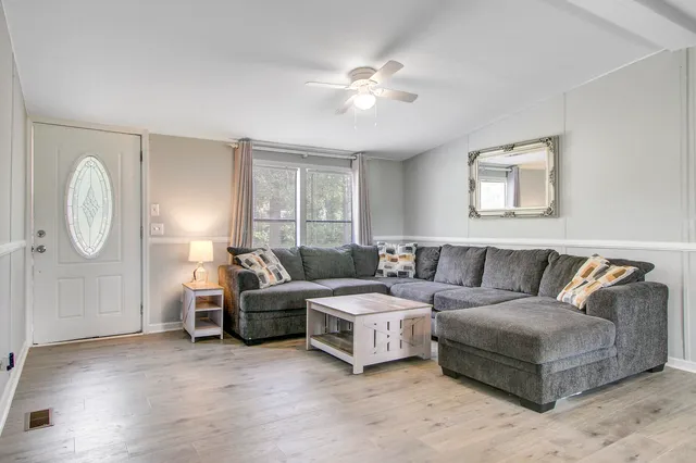 $198,900 | 423 Broomford Hill Lane, St. Stephen, SC 29479