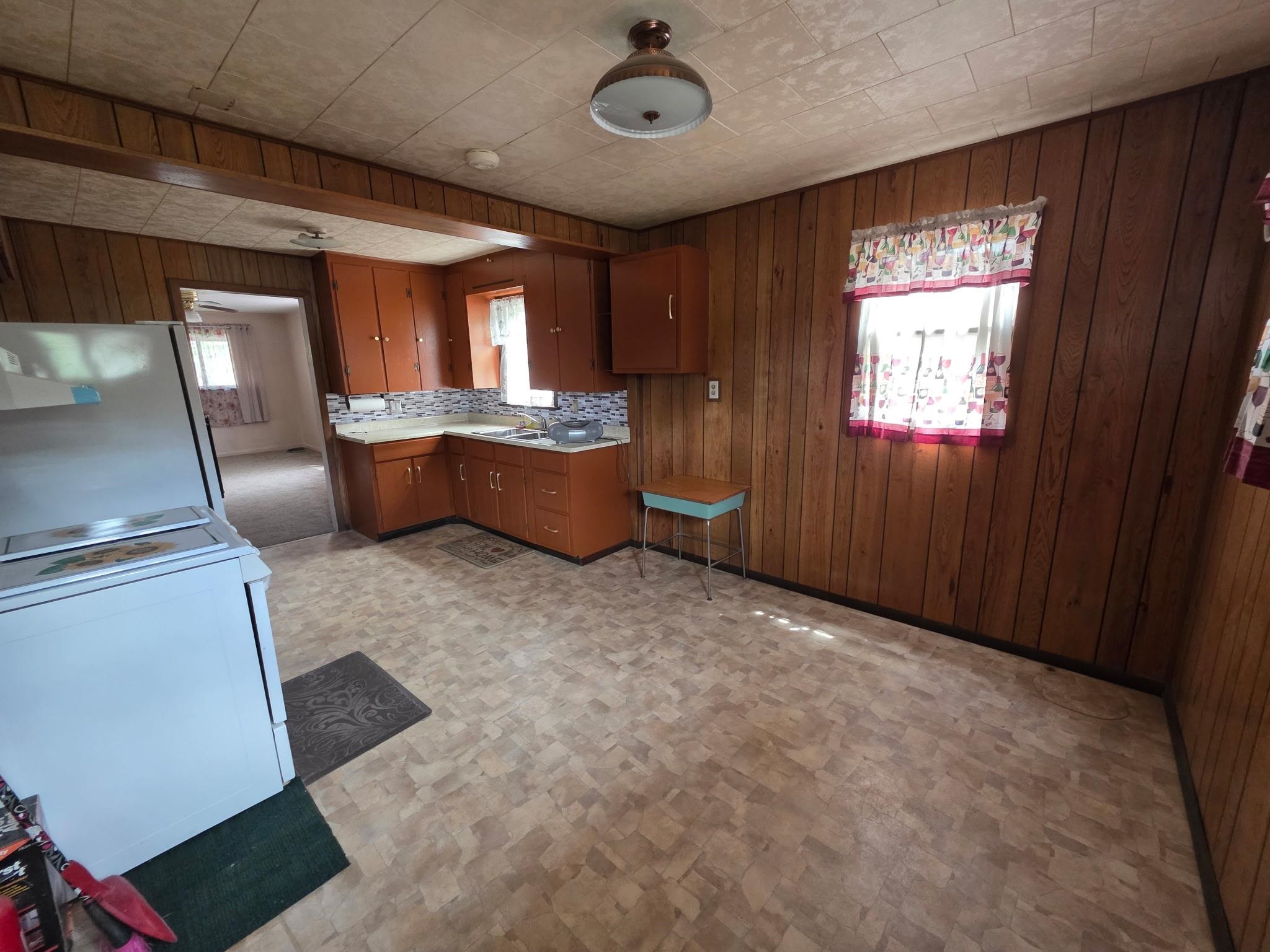 1162 North Washington Street Casper, WY 82601 - Photo 6 of 16