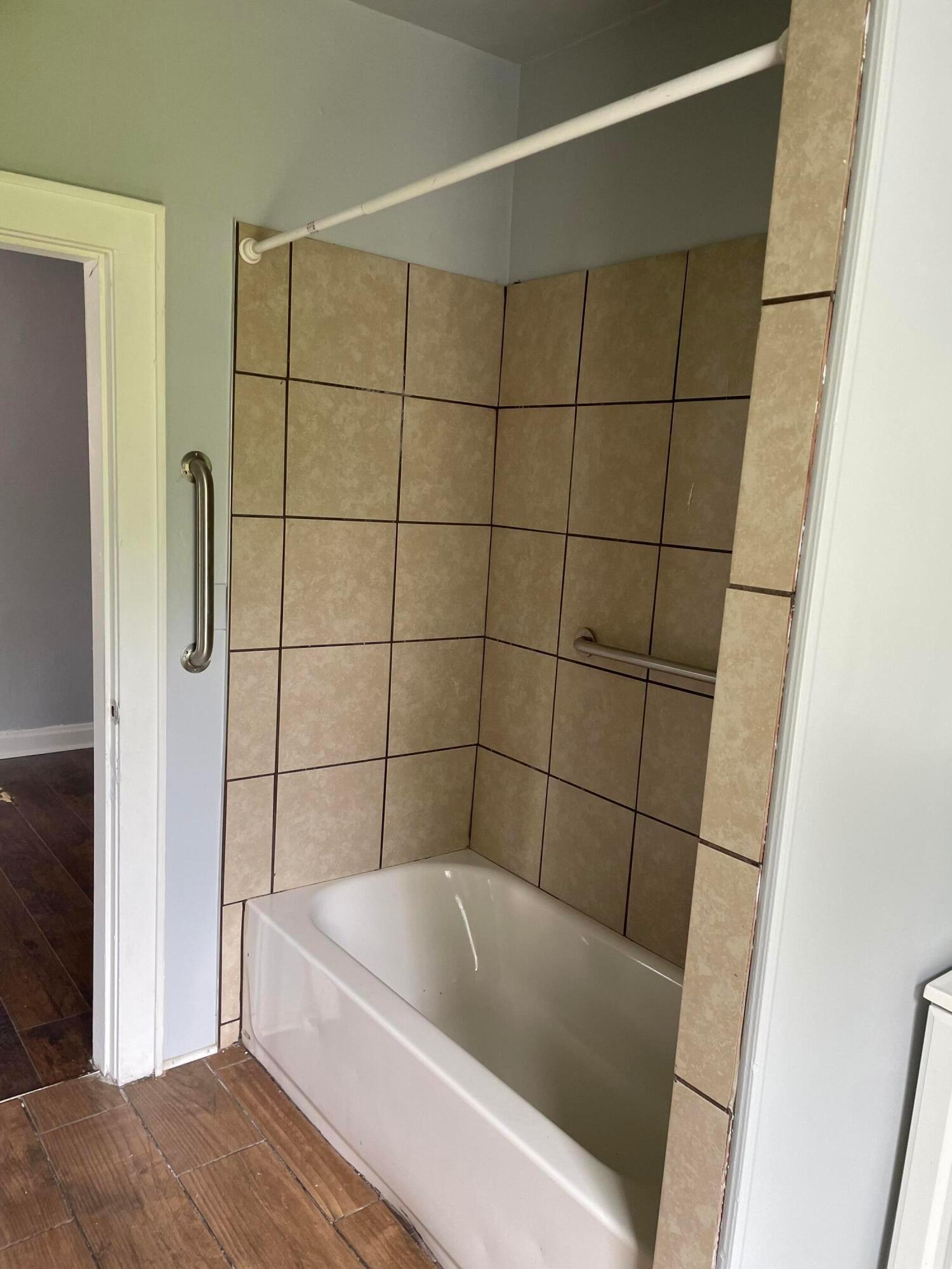 3078 Clime Road Columbus, OH 43223 - Photo 29 of 30 IMG_3210