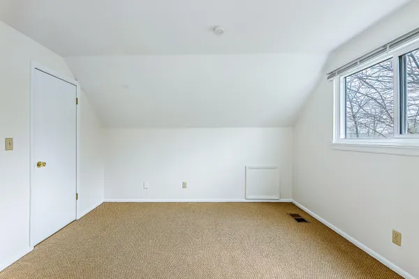 $385,000 | 2221 Walter Drive, Ann Arbor, MI 48103