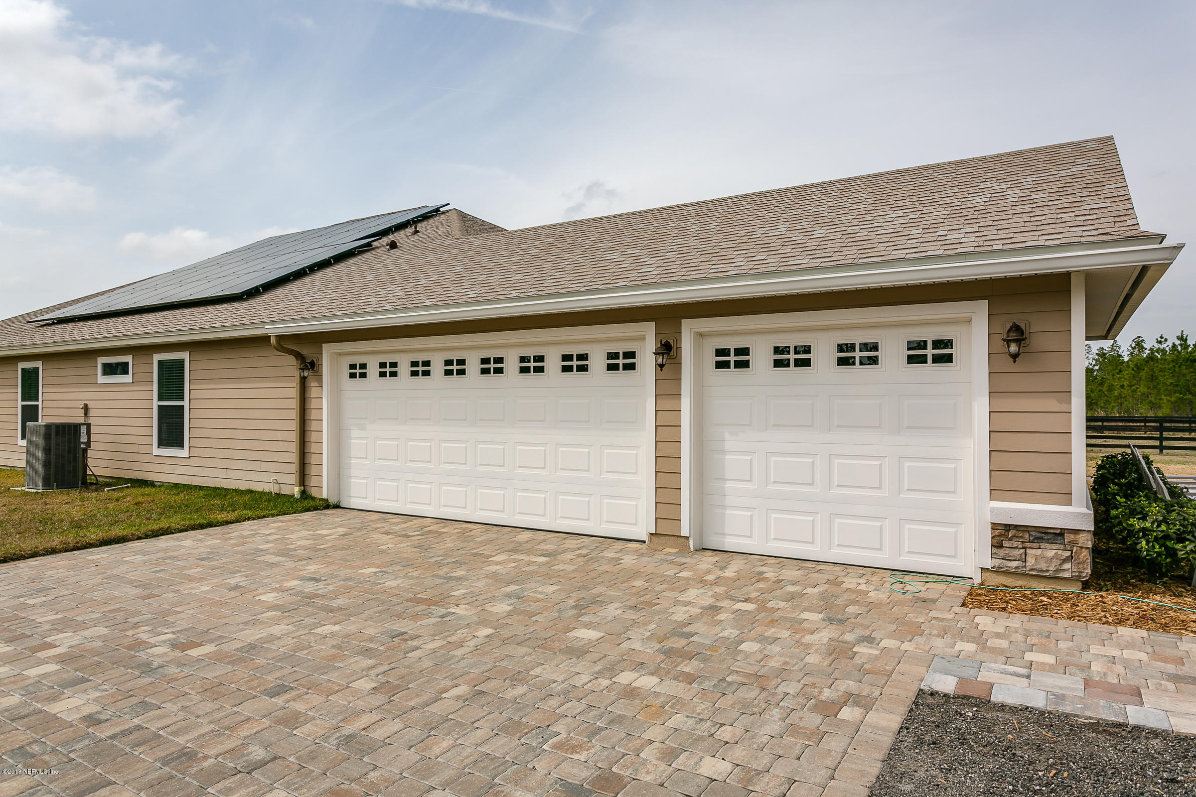 15252 Forest Trail Road Jacksonville, FL 32234 - Photo 41 of 51 Garage_Entry