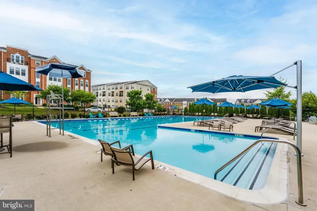 $3,500 | 20619 Erskine Terrace, Ashburn, VA 20147