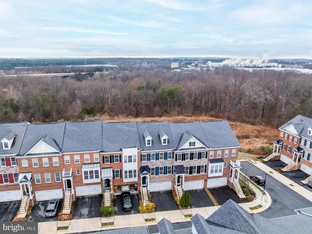 $3,500 | 20619 Erskine Terrace, Ashburn, VA 20147