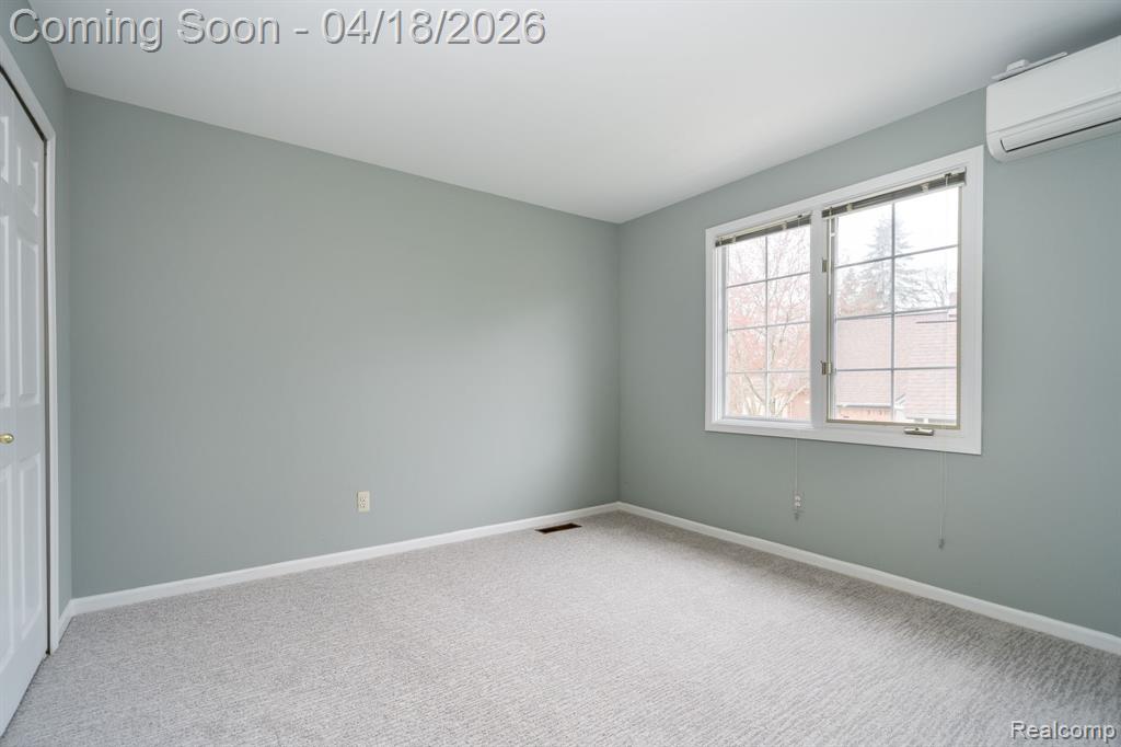 3598 Sahalee Drive Rochester Hills, MI 48309 - Photo 28 of 48