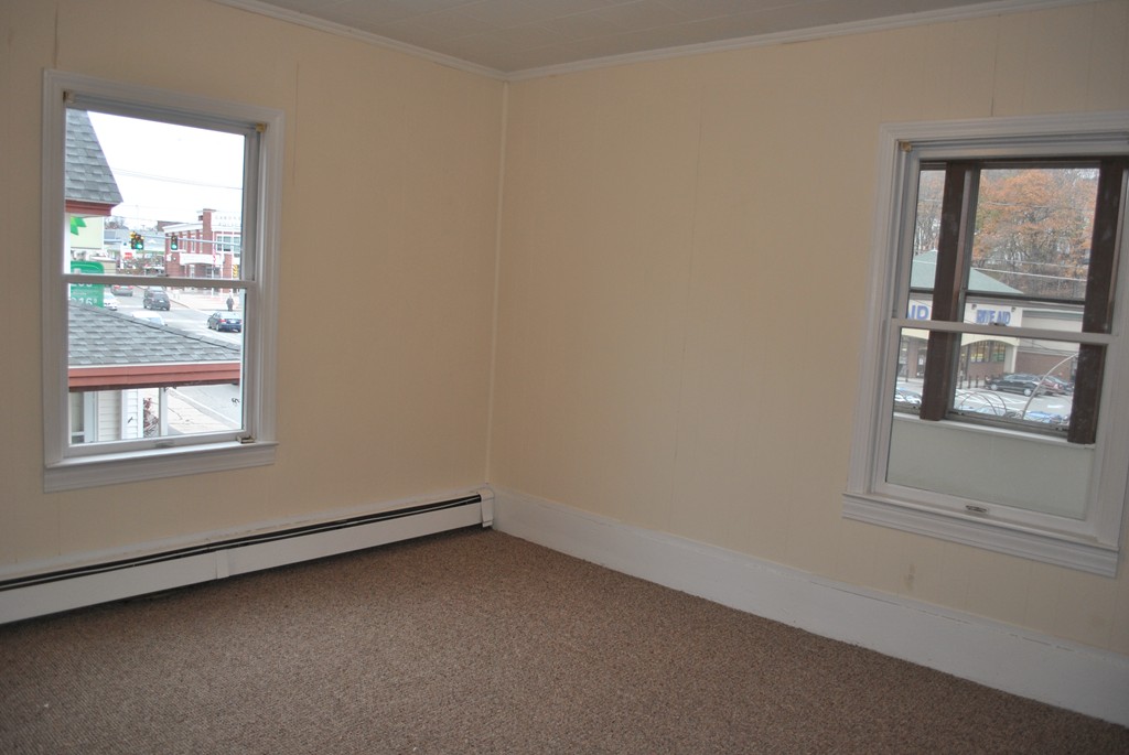 249 Main Street Gardner, MA 01440 - Photo 14 of 24 Gallery Image 14
