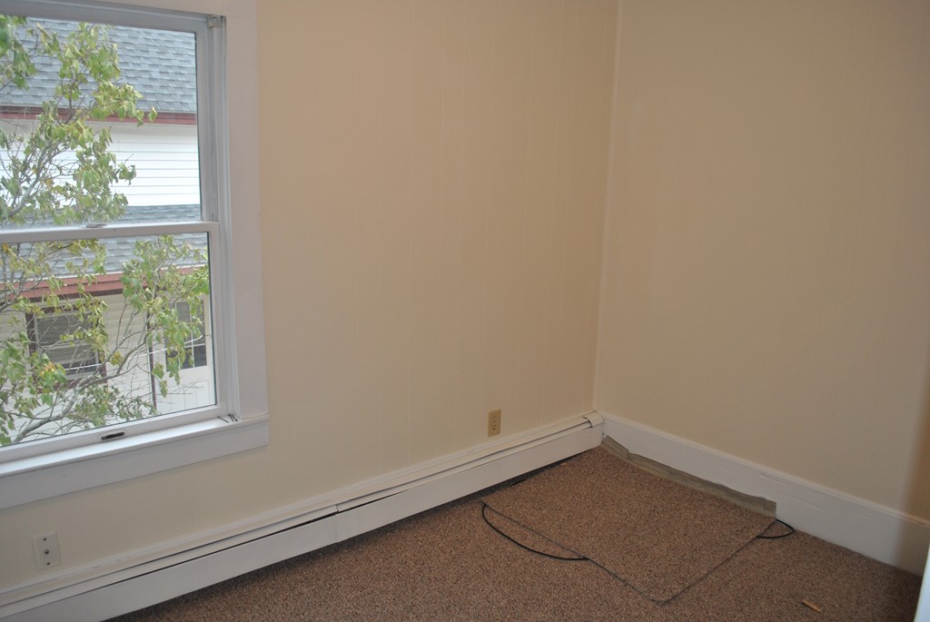 249 Main Street Gardner, MA 01440 - Photo 15 of 24 Gallery Image 15