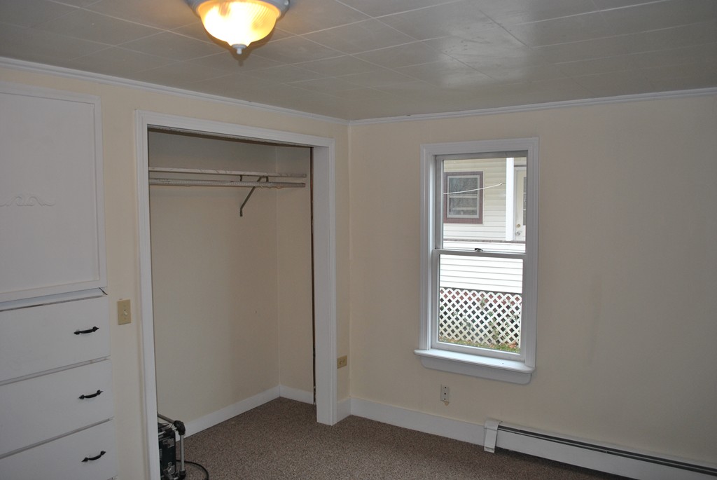 249 Main Street Gardner, MA 01440 - Photo 6 of 24 Gallery Image 6