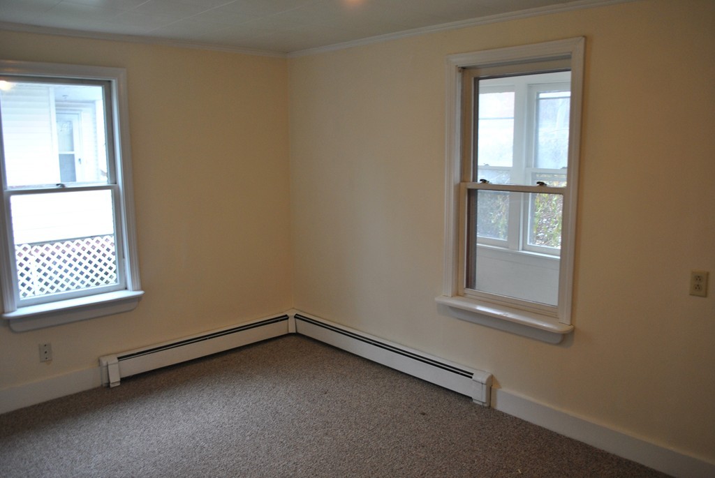 249 Main Street Gardner, MA 01440 - Photo 8 of 24 Gallery Image 8