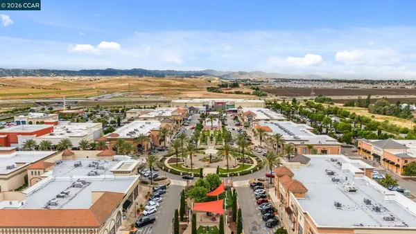 $699,000 | 2404 Tamalpais Avenue, Brentwood, CA 94513