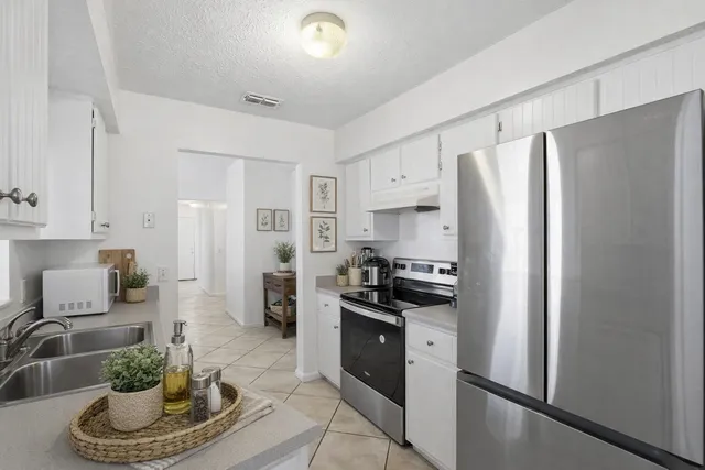 $375,000 | 613 Dolphin Drive, Panama City Beach, FL 32413