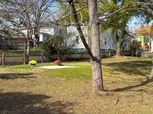 a view of a entryway