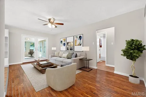 $210,000 | 6360 Silver Fox Drive, Florissant, MO 63034