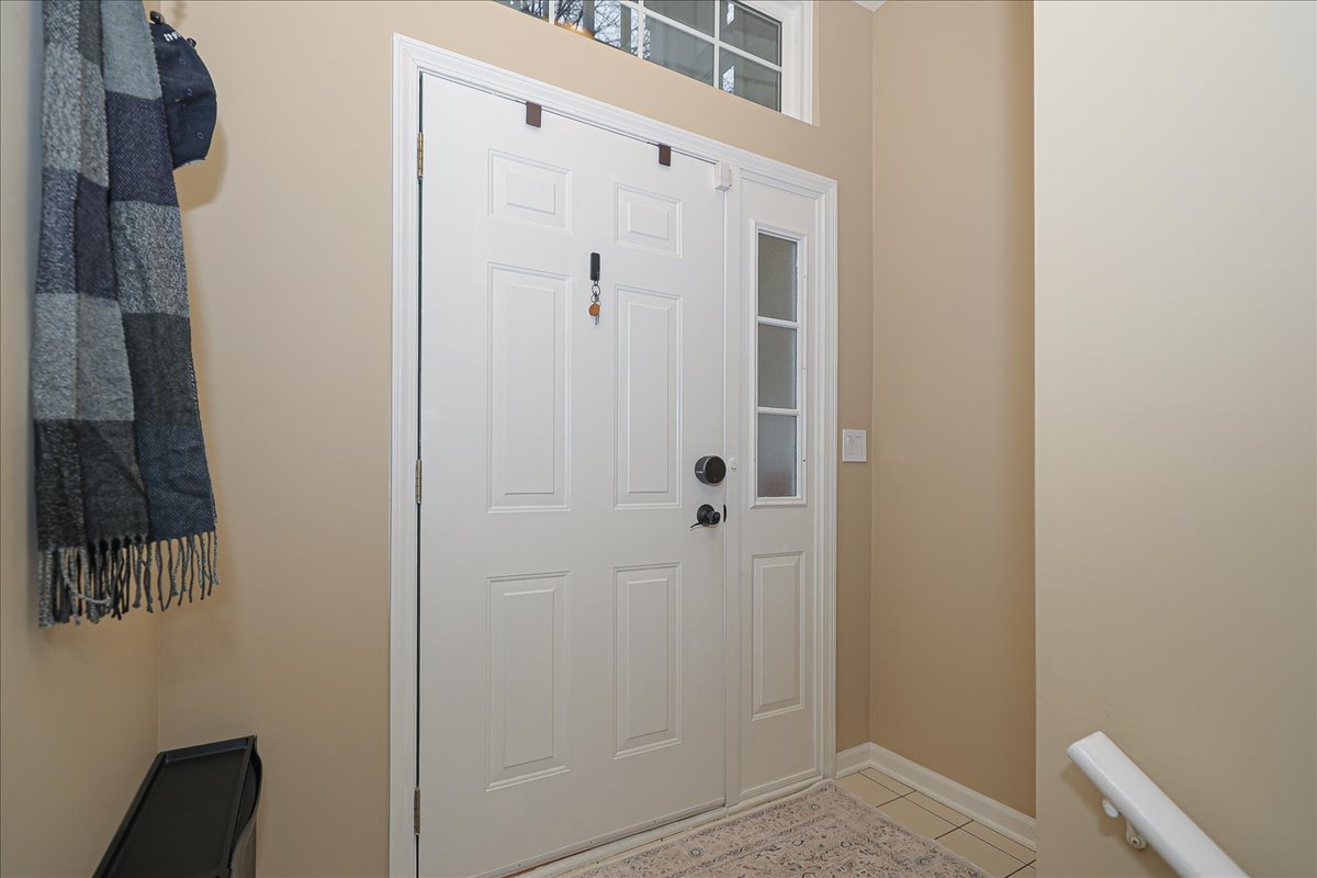 3481 Ravinia Circle Aurora, IL 60504 - Photo 24 of 28 a view of bathroom with shower