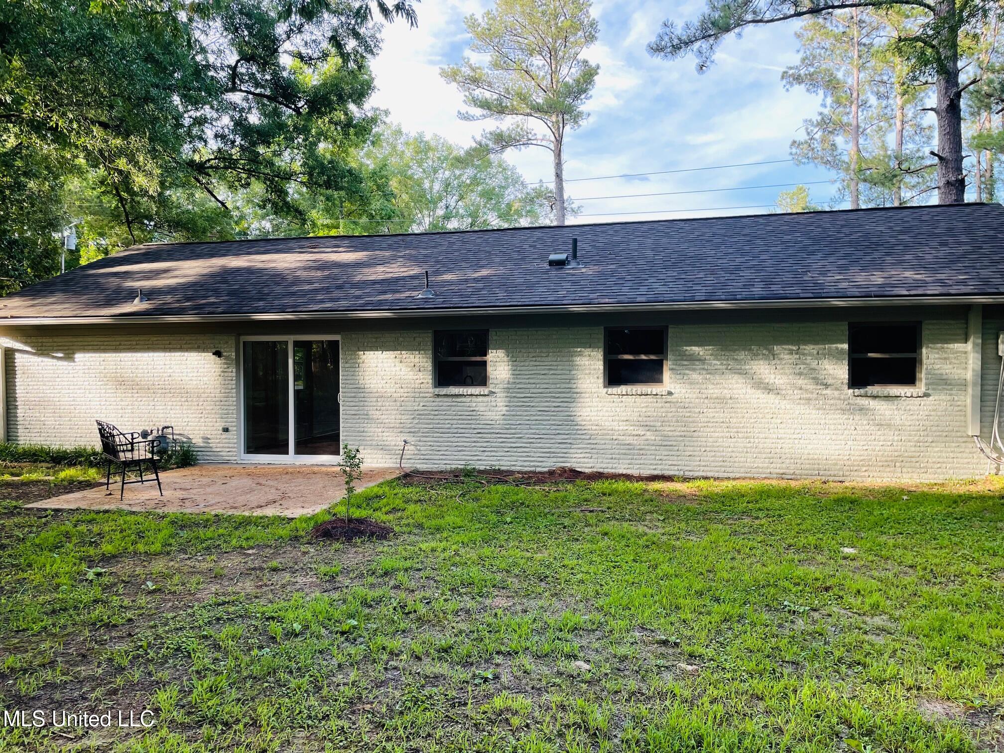 281 Thomasville Road Florence, MS 39073 - Photo 6 of 28 IMG_6911
