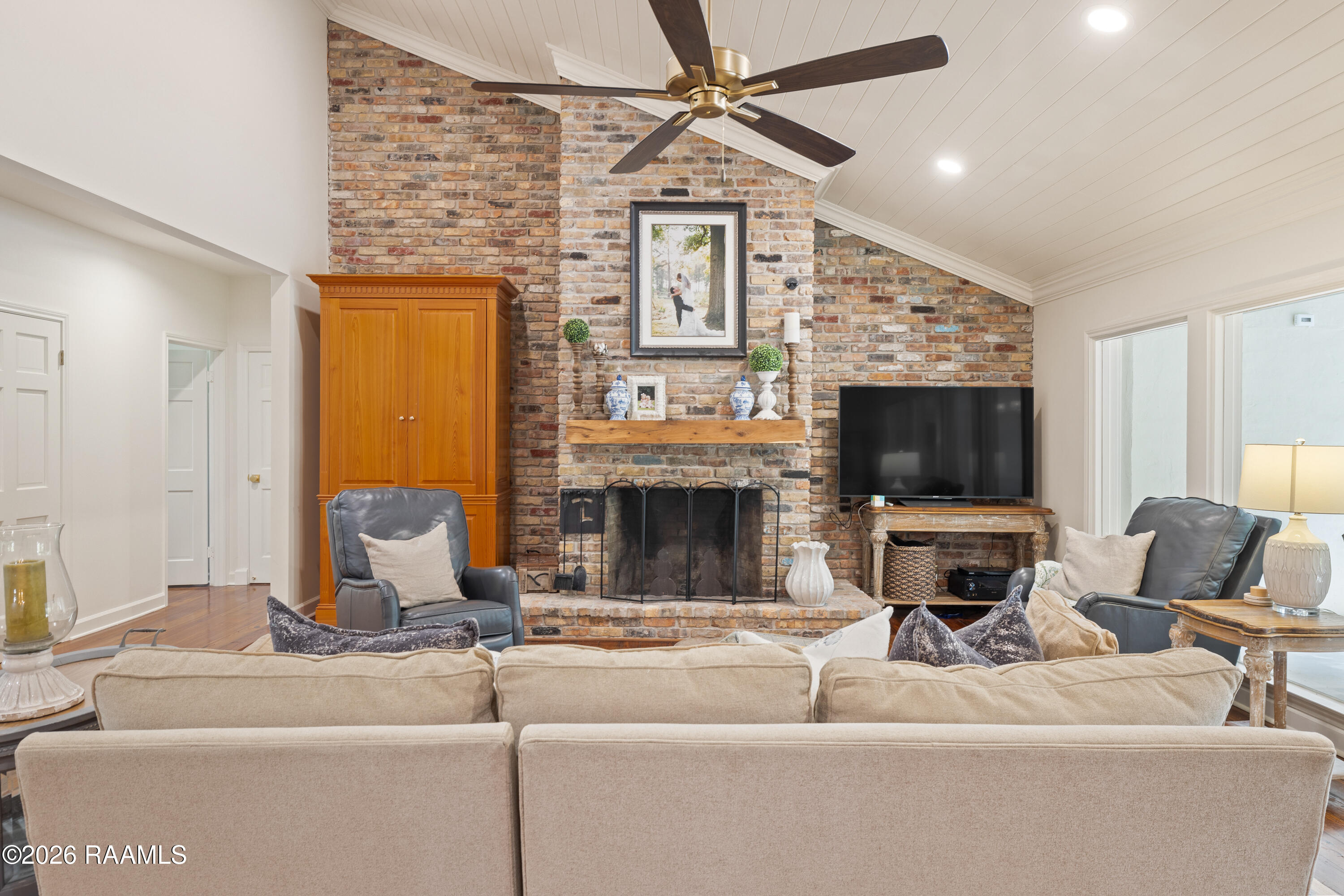 2407 East Broussard Road Lafayette, LA 70508 - Photo 5 of 39