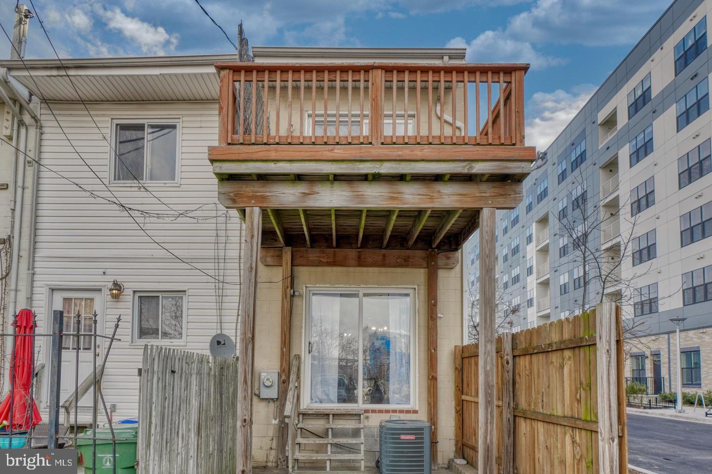 1754 Clarkson Street Baltimore, MD 21230 - Photo 4 of 35