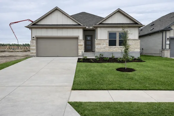 $299,000 | 173 Sleep Hollow, Jarrell, TX 76537