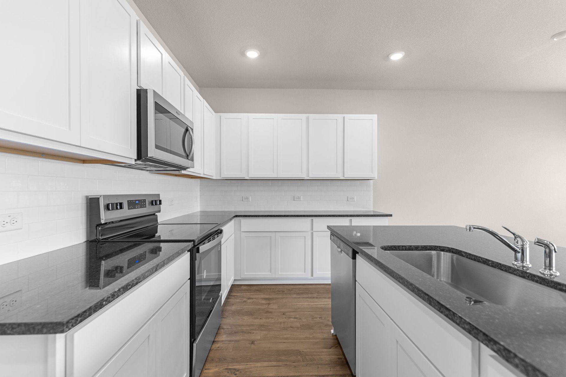 173 Sleep Hollow Jarrell, TX 76537 - Photo 13 of 29 Beautiful finishes in Light & Bright Kitchen