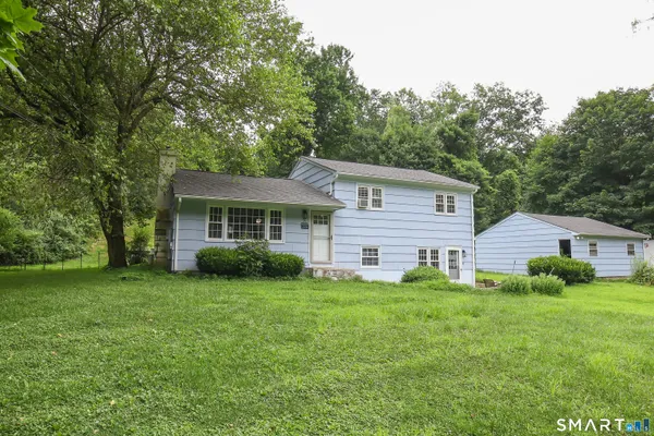 $500,000 | 9 Hillside Court, Brookfield, CT 06804