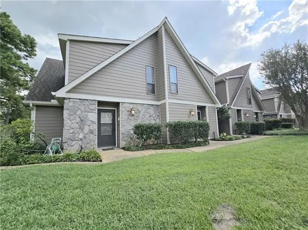 $173,000 | 500 Aries Drive, Unit B, Mandeville, LA 70471