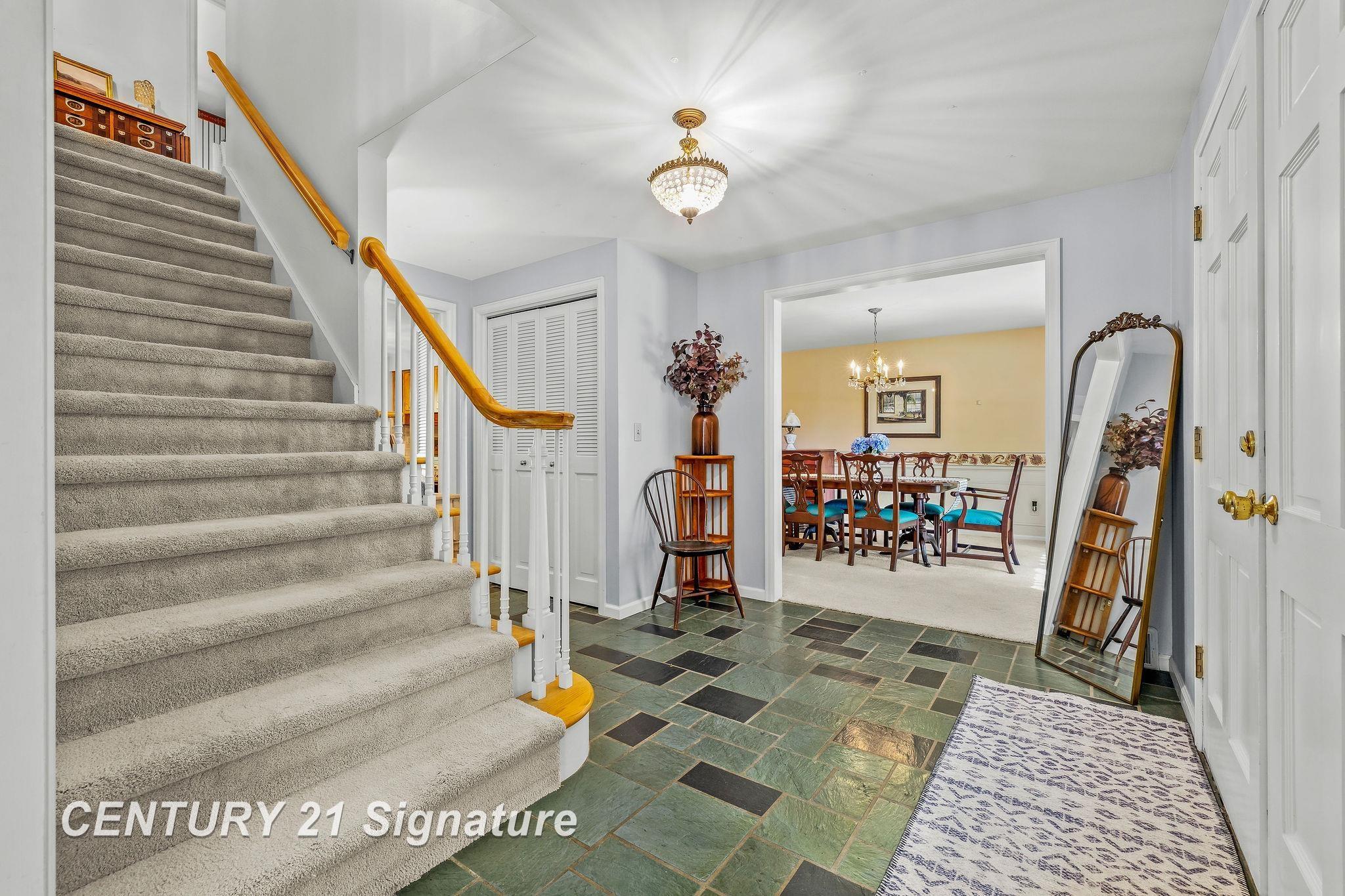 358 Somerset Road Saginaw, MI 48638 - Photo 19 of 46