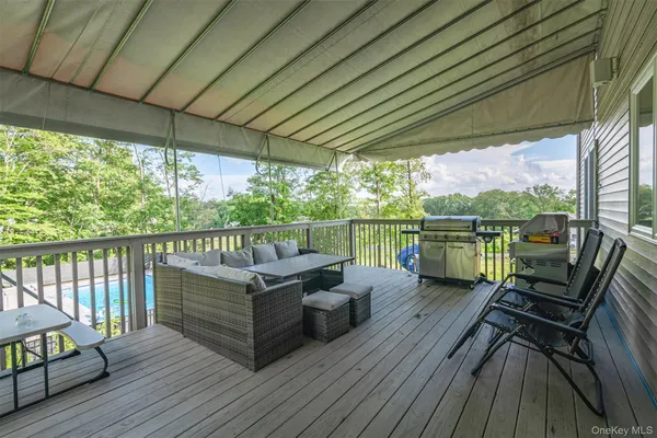 $1,989,000 | 14 Klingher Court, Pomona, NY 10970