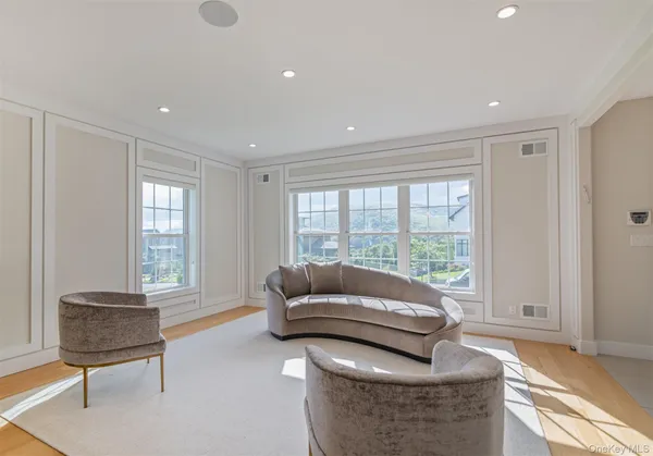 $1,989,000 | 14 Klingher Court, Pomona, NY 10970