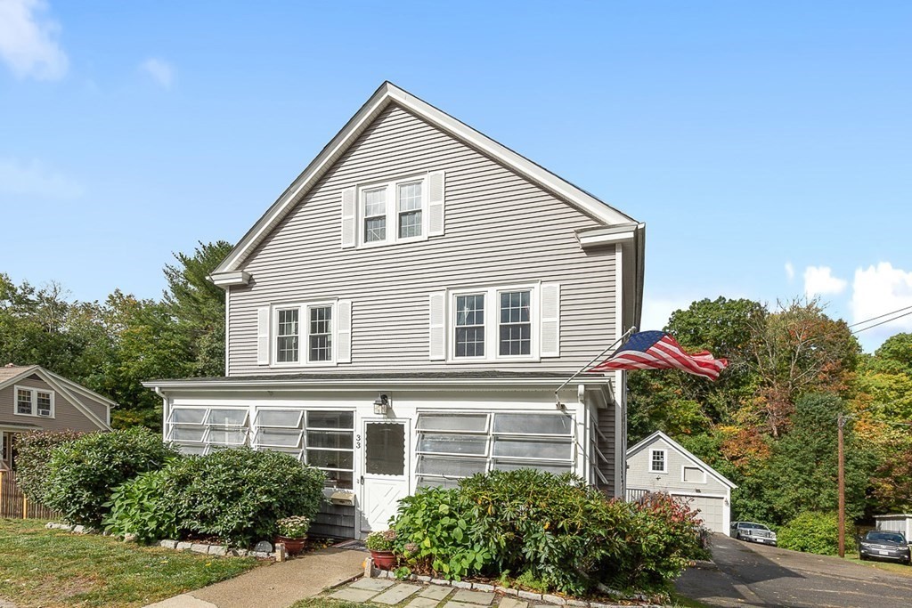 33 Lovell Road Holden, MA 01520 - Photo 1 of 35 Gallery Image 1