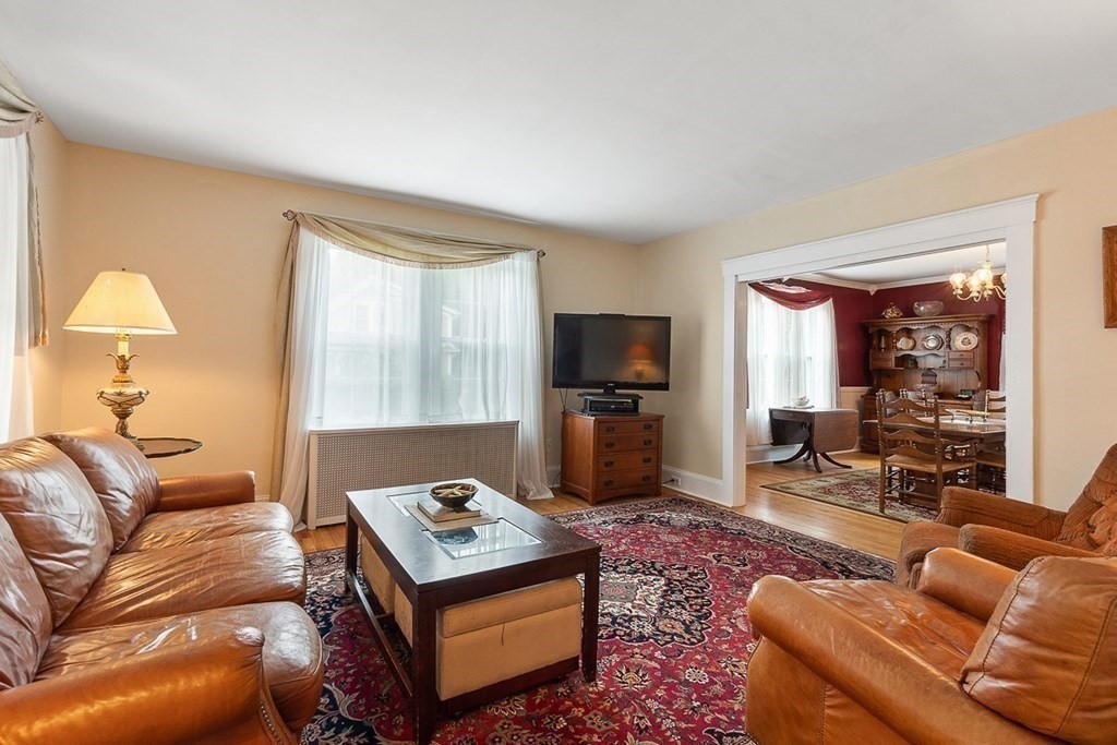 33 Lovell Road Holden, MA 01520 - Photo 15 of 35 Gallery Image 15