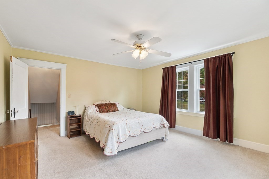 33 Lovell Road Holden, MA 01520 - Photo 22 of 35 Gallery Image 22