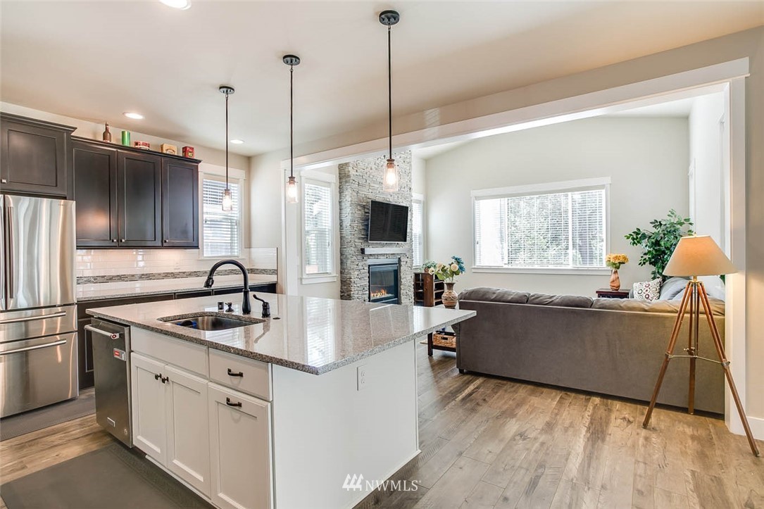 4913 Southeast 3rd Place Renton, WA 98059 - Photo 12 of 25