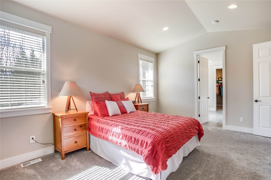 4913 Southeast 3rd Place Renton, WA 98059 - Photo 17 of 25
