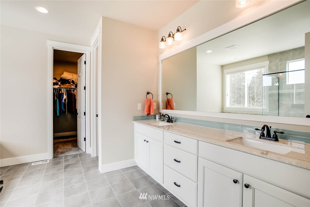 4913 Southeast 3rd Place Renton, WA 98059 - Photo 18 of 25