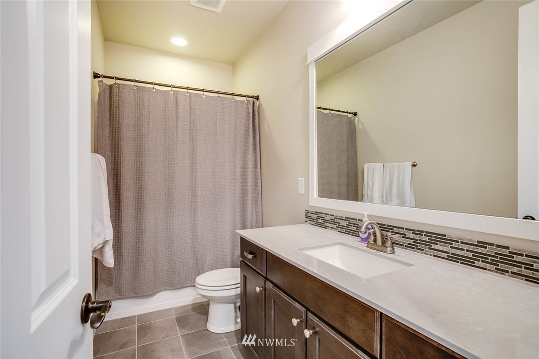 4913 Southeast 3rd Place Renton, WA 98059 - Photo 21 of 25