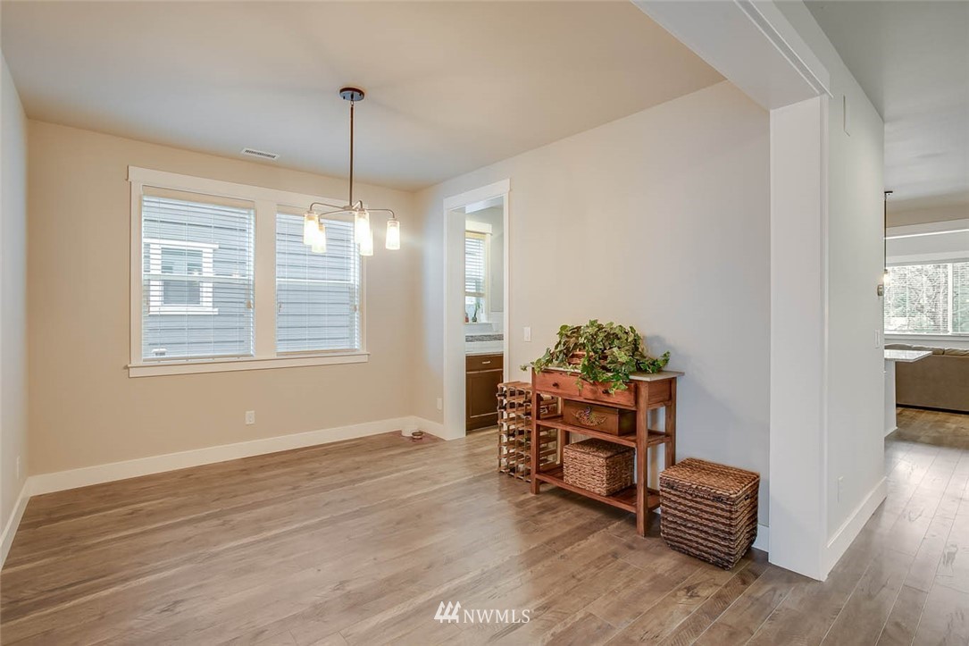 4913 Southeast 3rd Place Renton, WA 98059 - Photo 6 of 25
