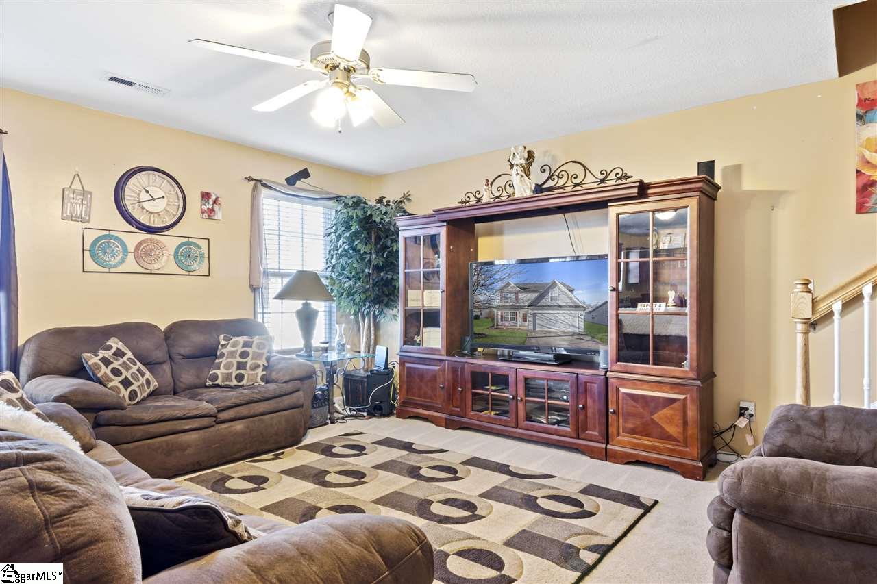 101 Catterick Way Fountain Inn, SC 29644 - Photo 7 of 24 Gallery Image 7