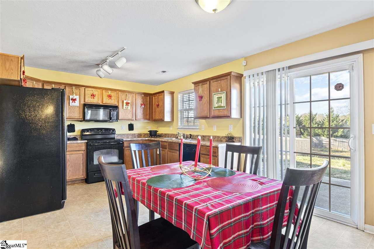101 Catterick Way Fountain Inn, SC 29644 - Photo 9 of 24 Gallery Image 9