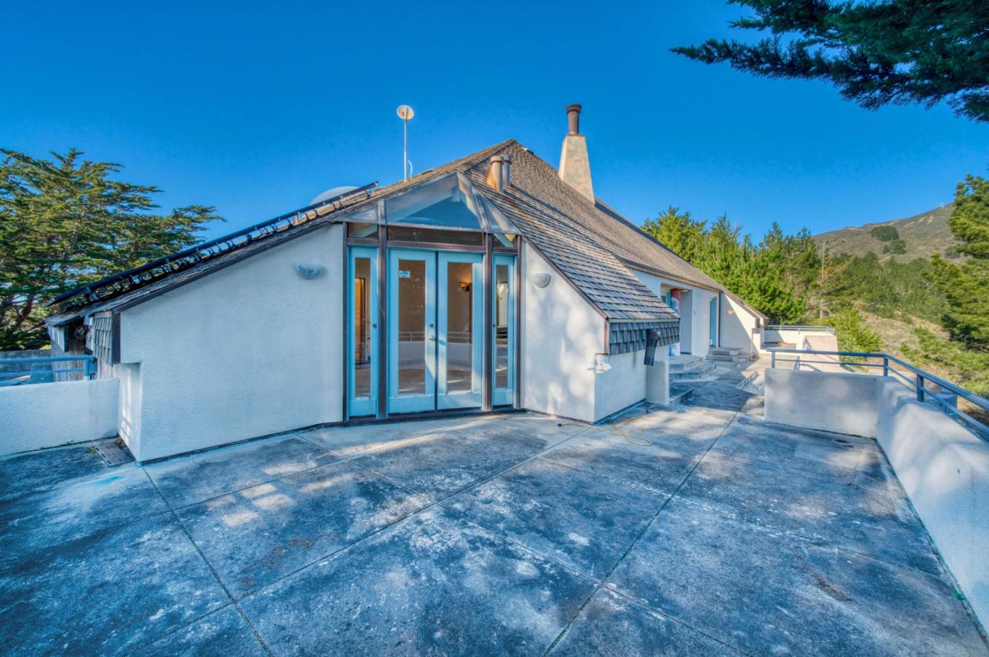 775 Alta Vista Road Montara, CA 94037 - Photo 26 of 27 a view of a house with a yard