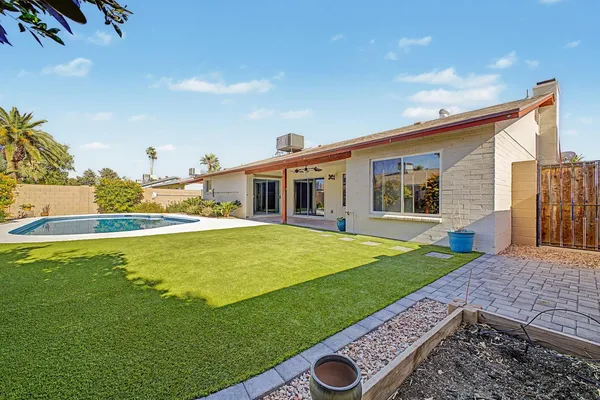 $2,850 | 1056 West Pecos Avenue, Mesa, AZ 85210
