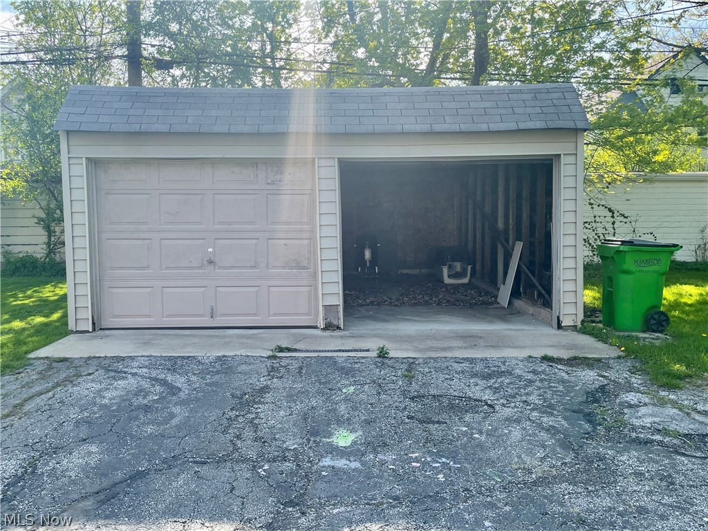 1496 Sherbrook Road South Euclid, OH 44121 - Photo 28 of 28
