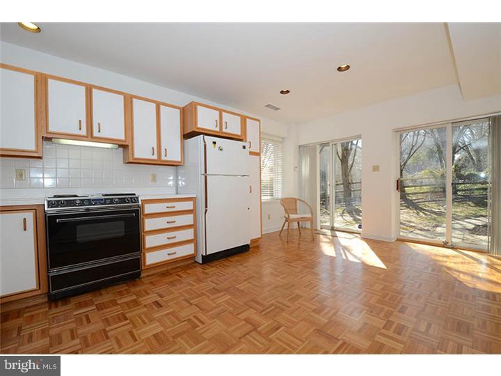 237 Ravenscliff Road Wayne, PA 19087 - Photo 21 of 25 In-law Suite