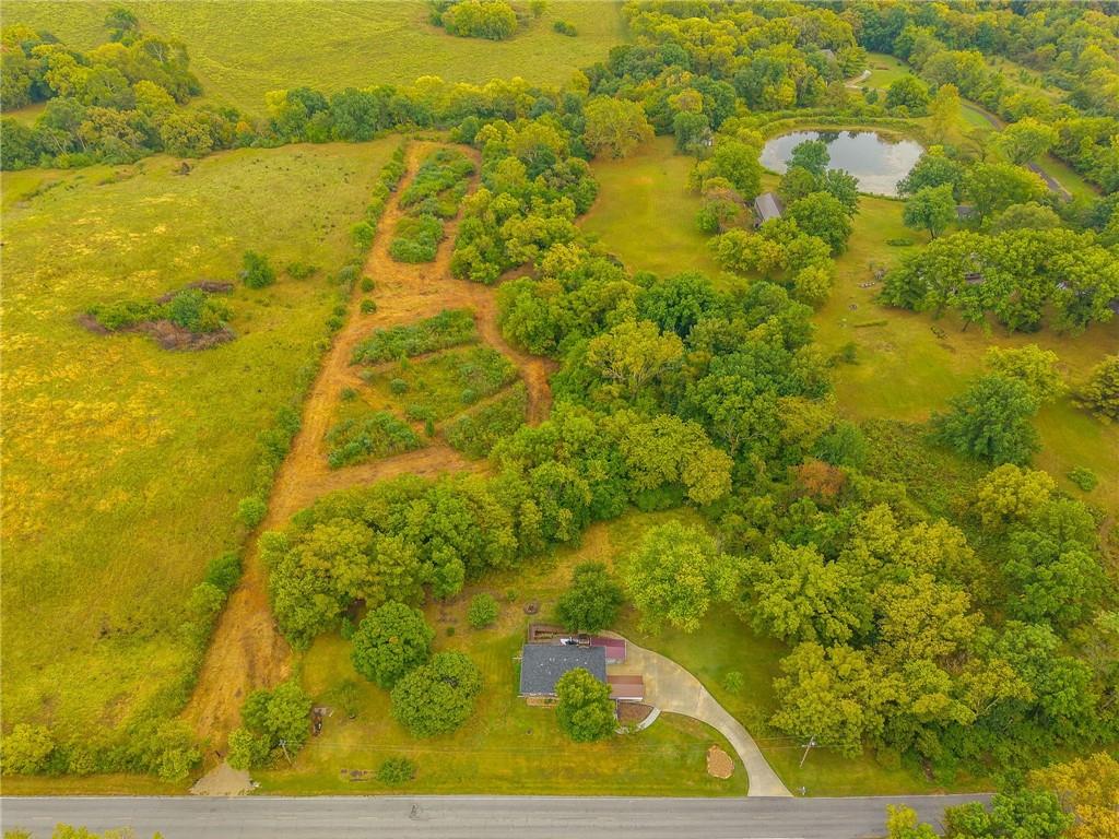 8815 Nebo Hills Road Liberty, MO 64068 - Photo 4 of 10