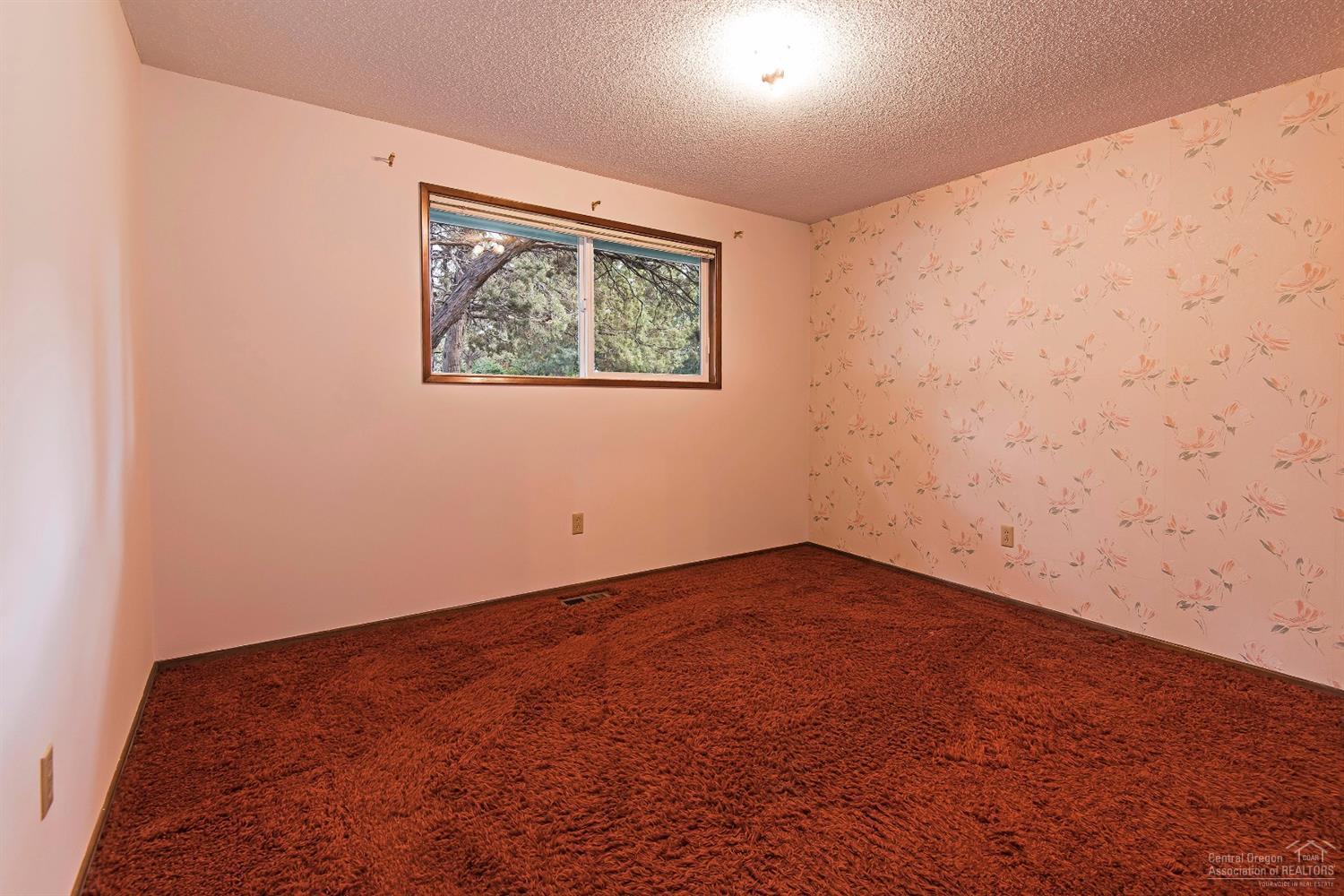 245 Southeast Craven Road Bend, OR 97702 - Photo 11 of 16 Additional Photo