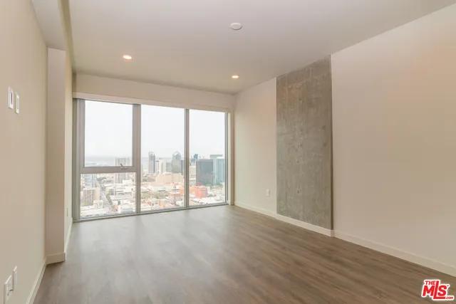 $11,500 | 601 11th, Unit PH 3304, San Diego, CA 92101
