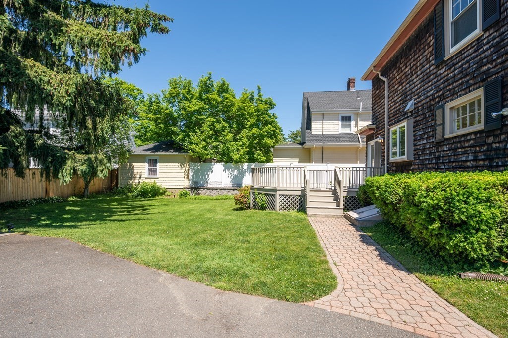 6 Maple Street Marblehead, MA 01945 - Photo 4 of 29