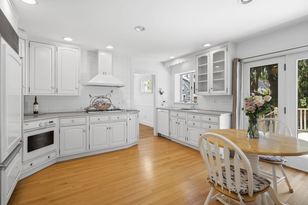 6 Maple Street Marblehead, MA 01945 - Photo 6 of 29
