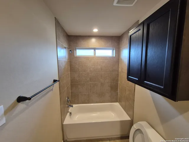 $1,295 | 6015 Jax Way, Unit 104, San Antonio, TX 78244